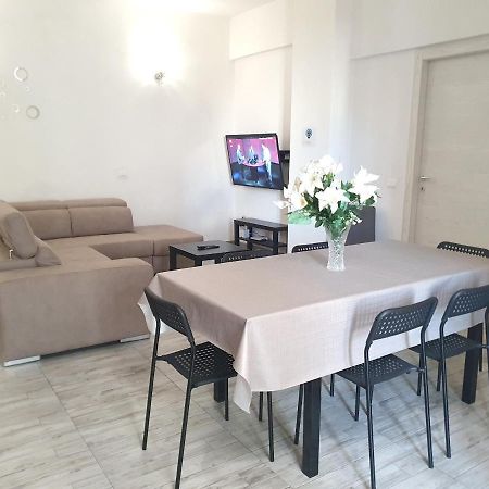 Savannah Charme Apartment Λα Σπέτσια Εξωτερικό φωτογραφία